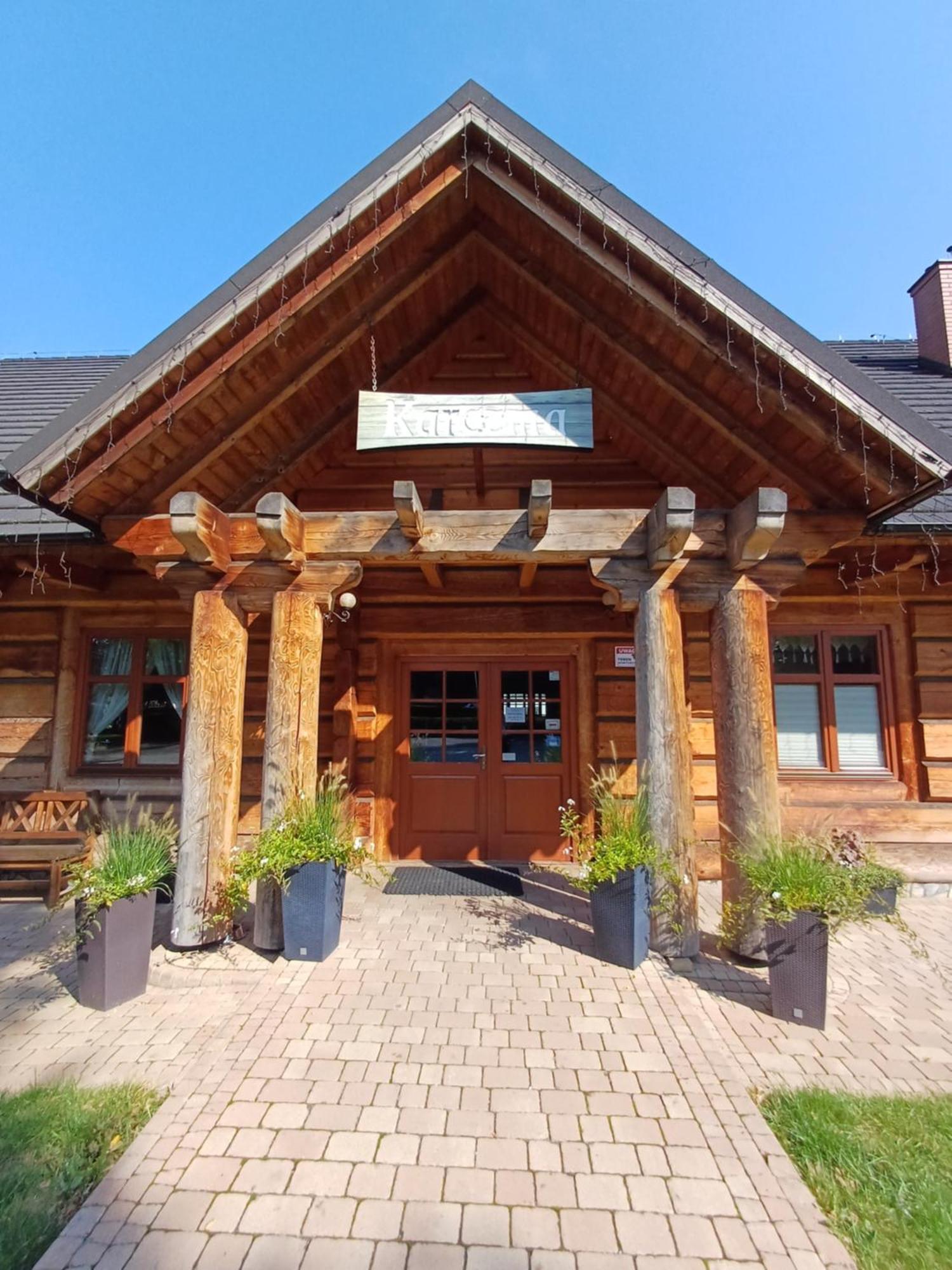 Hotel I Restauracja Borowianka Ostrow Wielkopolski Luaran gambar